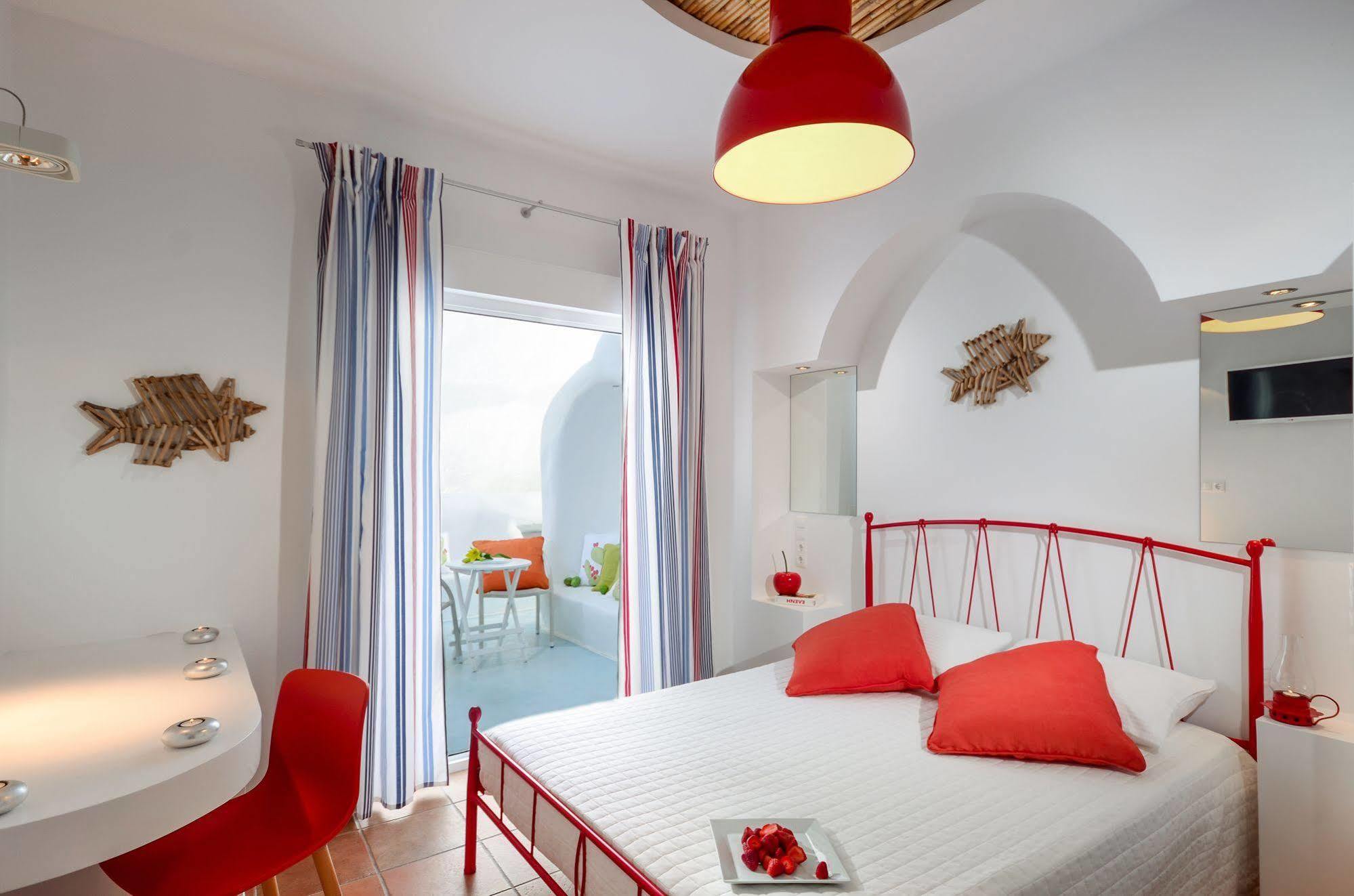 โรงแรมแอเดรียนี Naxos City ภายนอก รูปภาพ